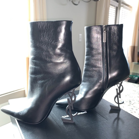 **SOLD**YSL Yves Saint Laurent Opyum Black Leather 37 US 7 - Picture 5 of 8